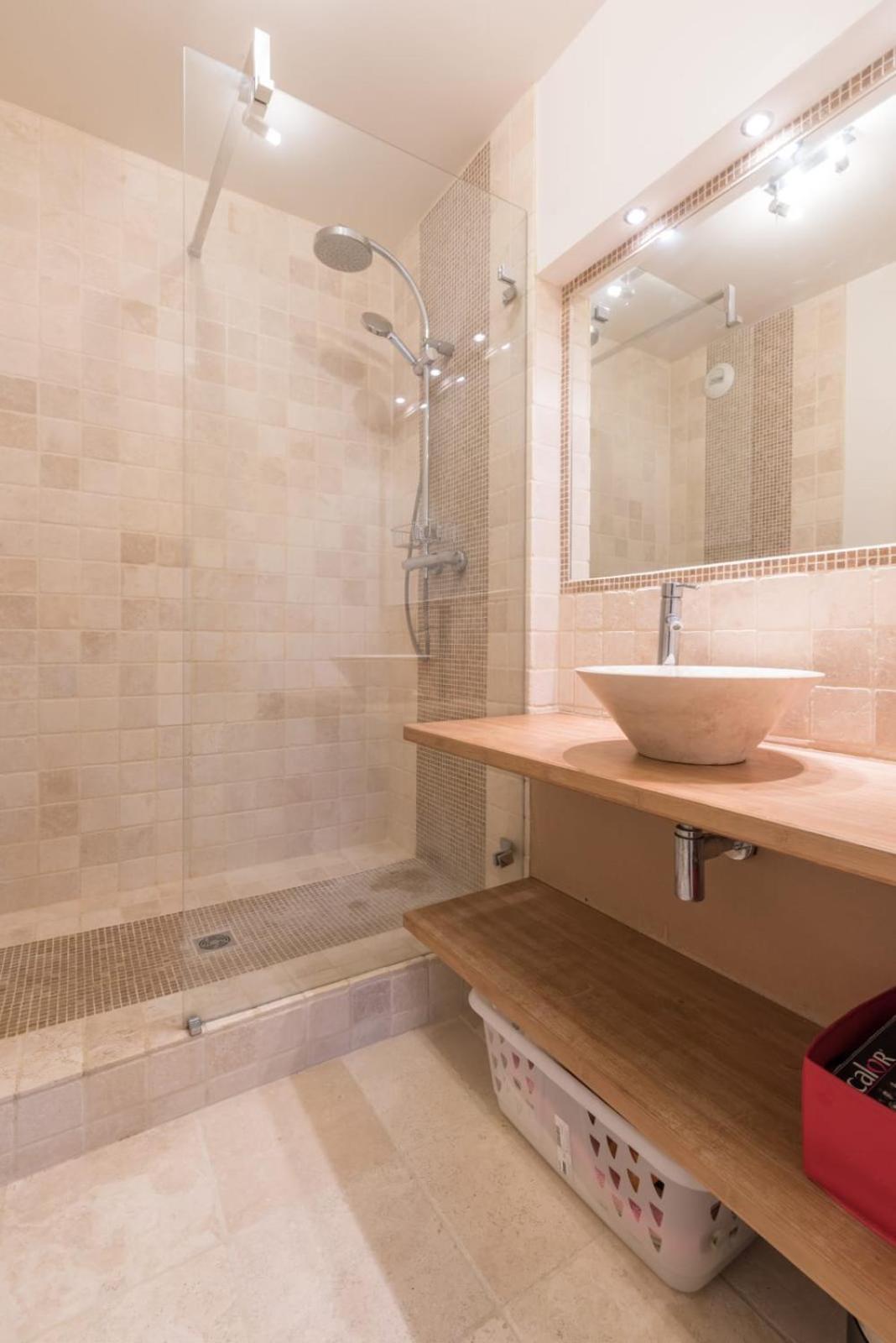 Appartement A 200M De Thalassospa Pornic Exteriör bild